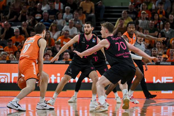 引各国顶级 引各国顶级