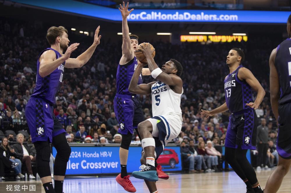 凭借超群的 凭借超群的